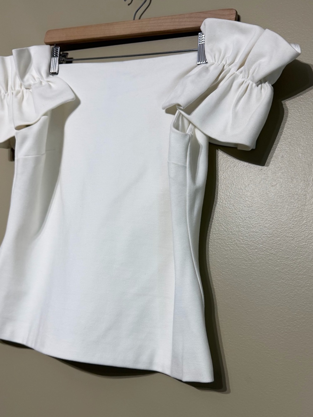 Ted Baker Bardot Ruffle Off Shoulder Top - Picture 6 of 16